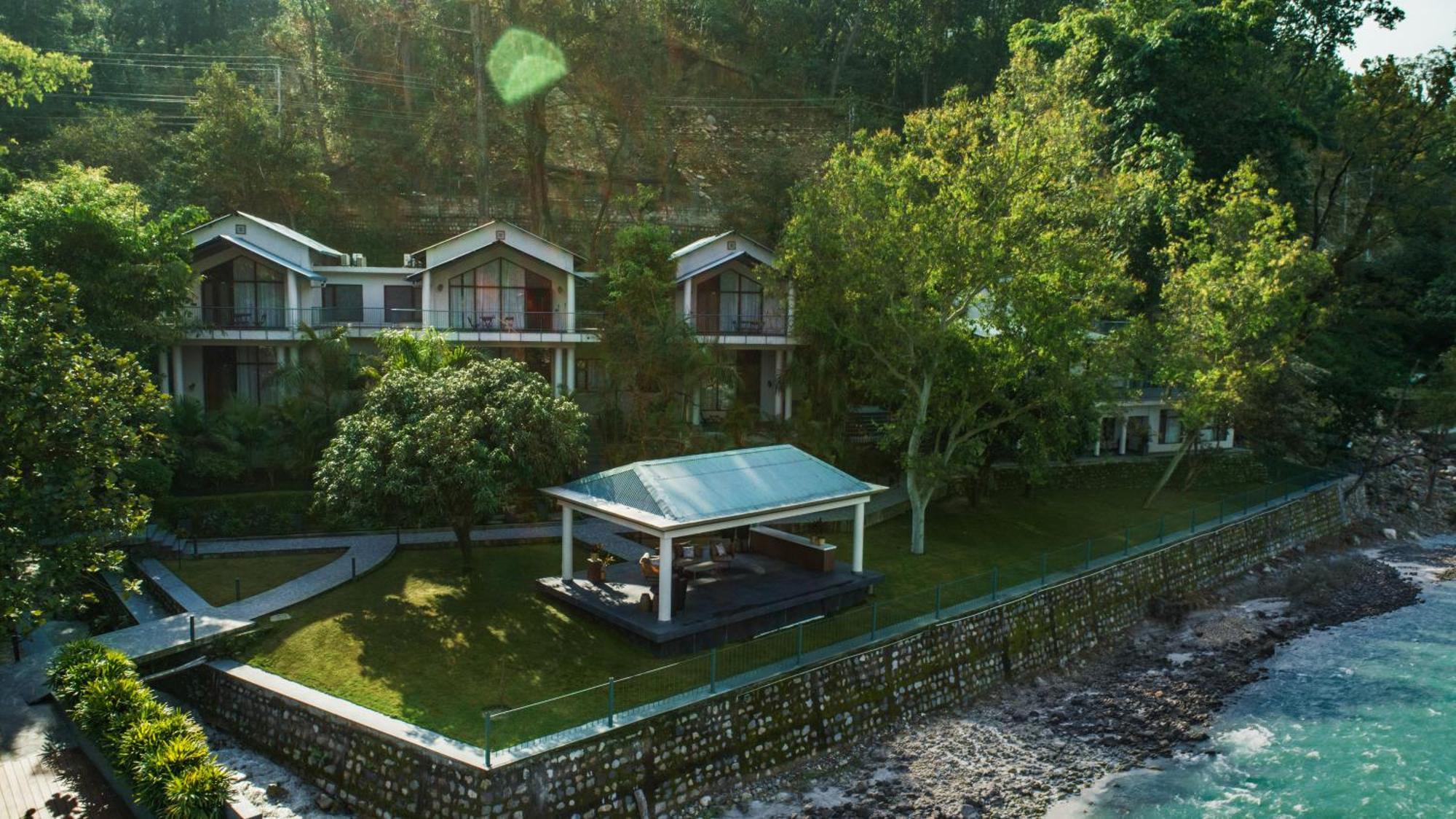 Anand Kashi By The Ganges Rishikesh - Ihcl Seleqtions Hotel Sirasu Buitenkant foto