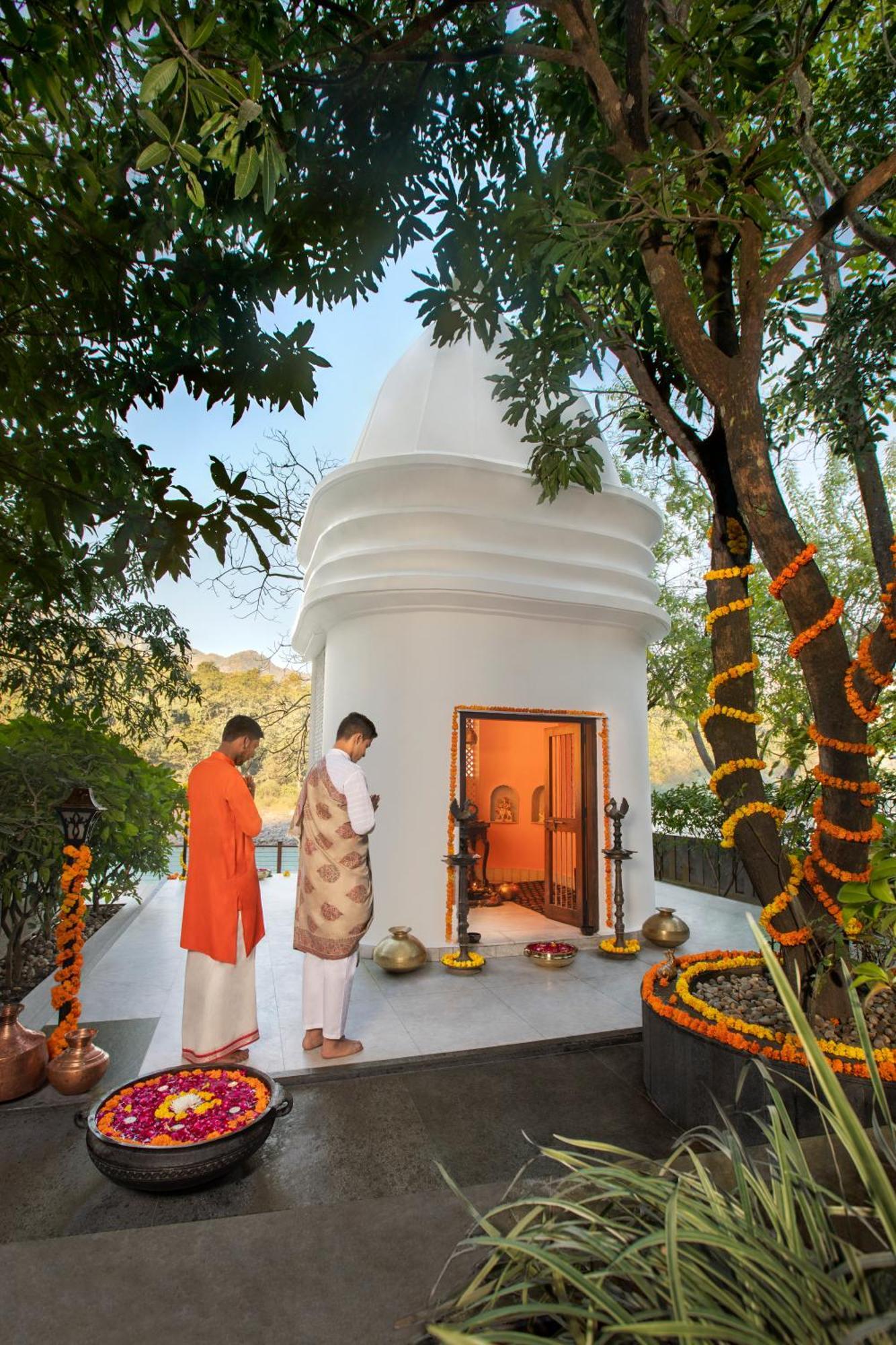 Anand Kashi By The Ganges Rishikesh - Ihcl Seleqtions Hotel Sirasu Buitenkant foto