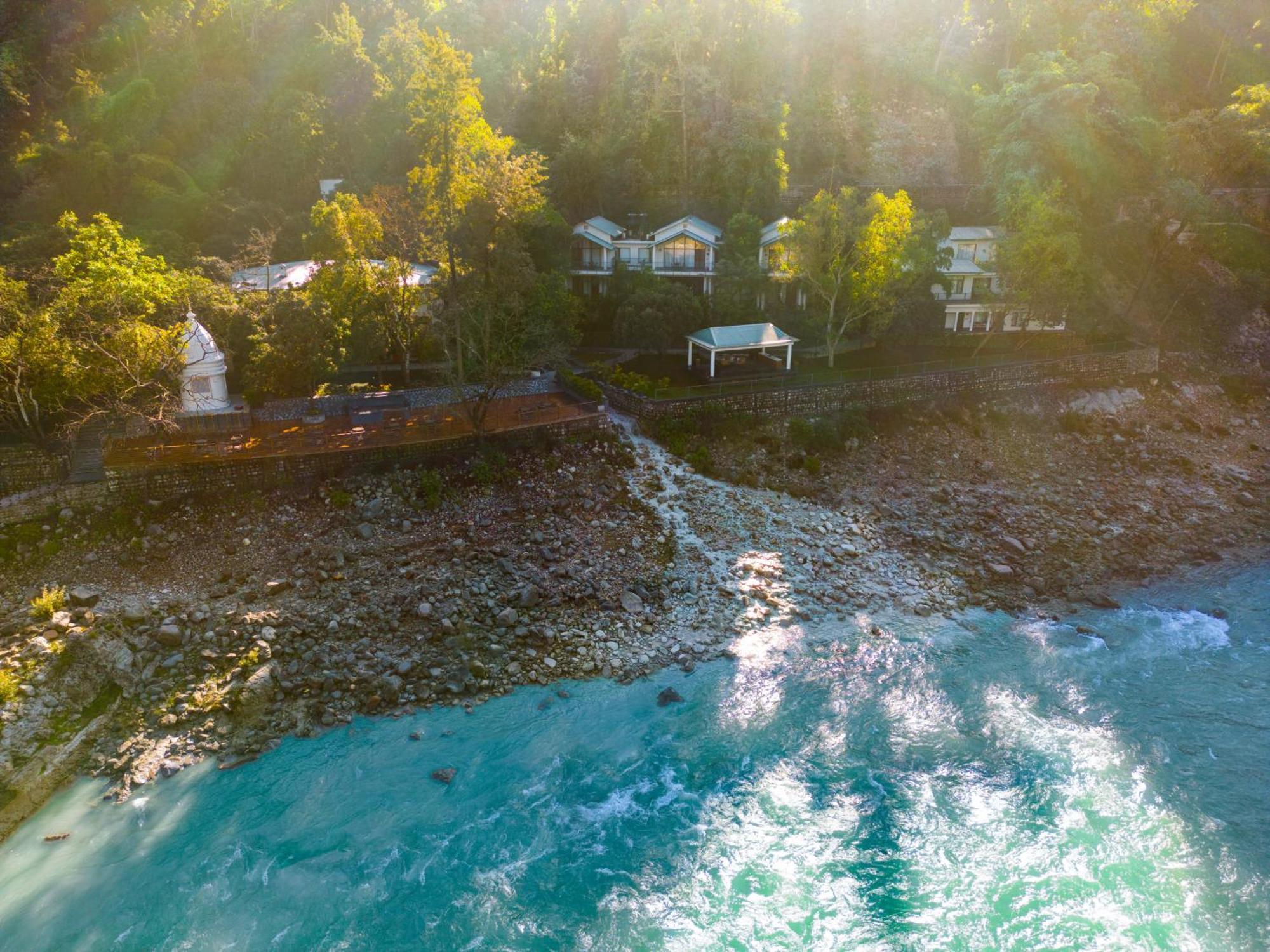 Anand Kashi By The Ganges Rishikesh - Ihcl Seleqtions Hotel Sirasu Buitenkant foto