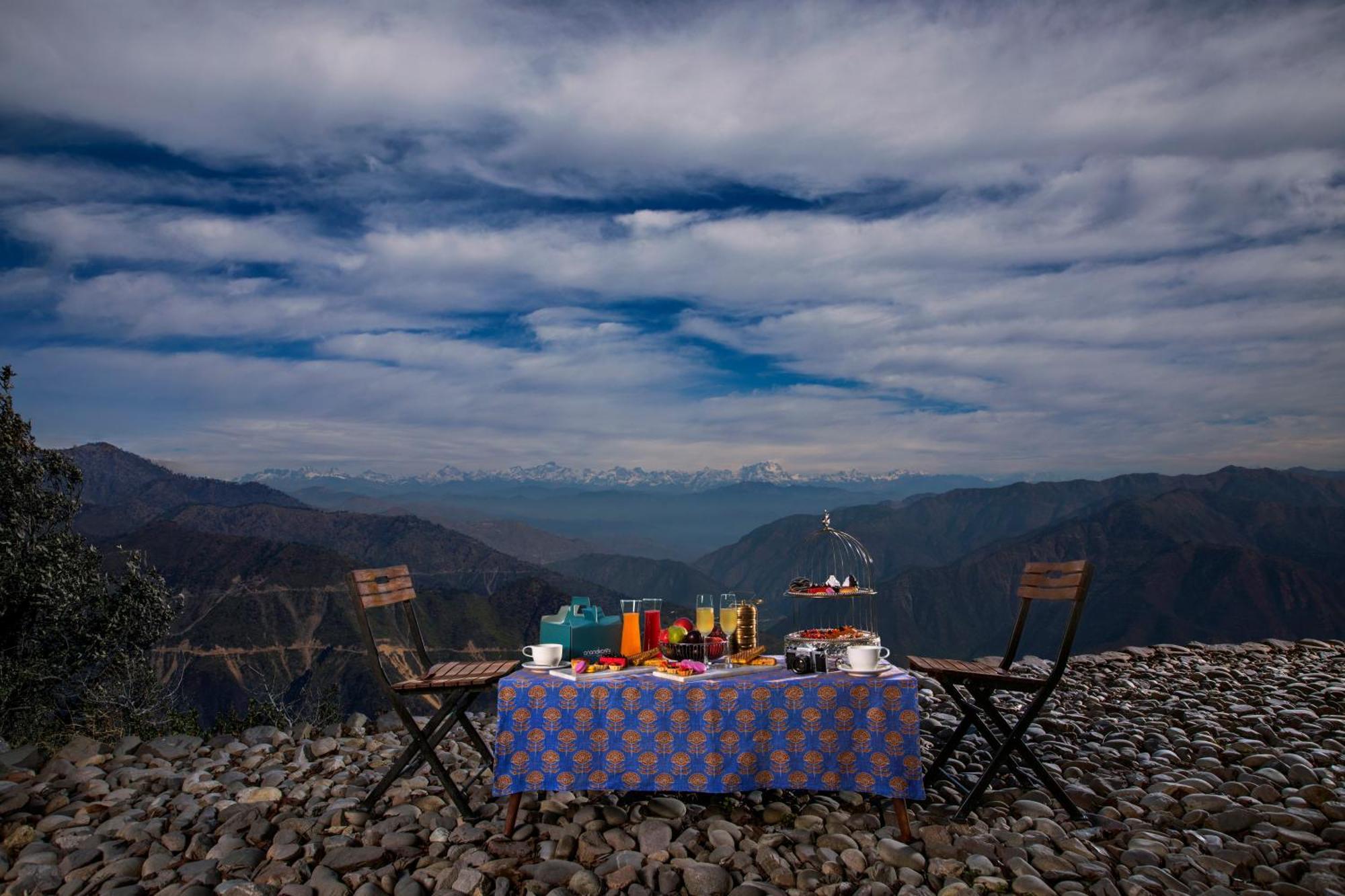 Anand Kashi By The Ganges Rishikesh - Ihcl Seleqtions Hotel Sirasu Buitenkant foto