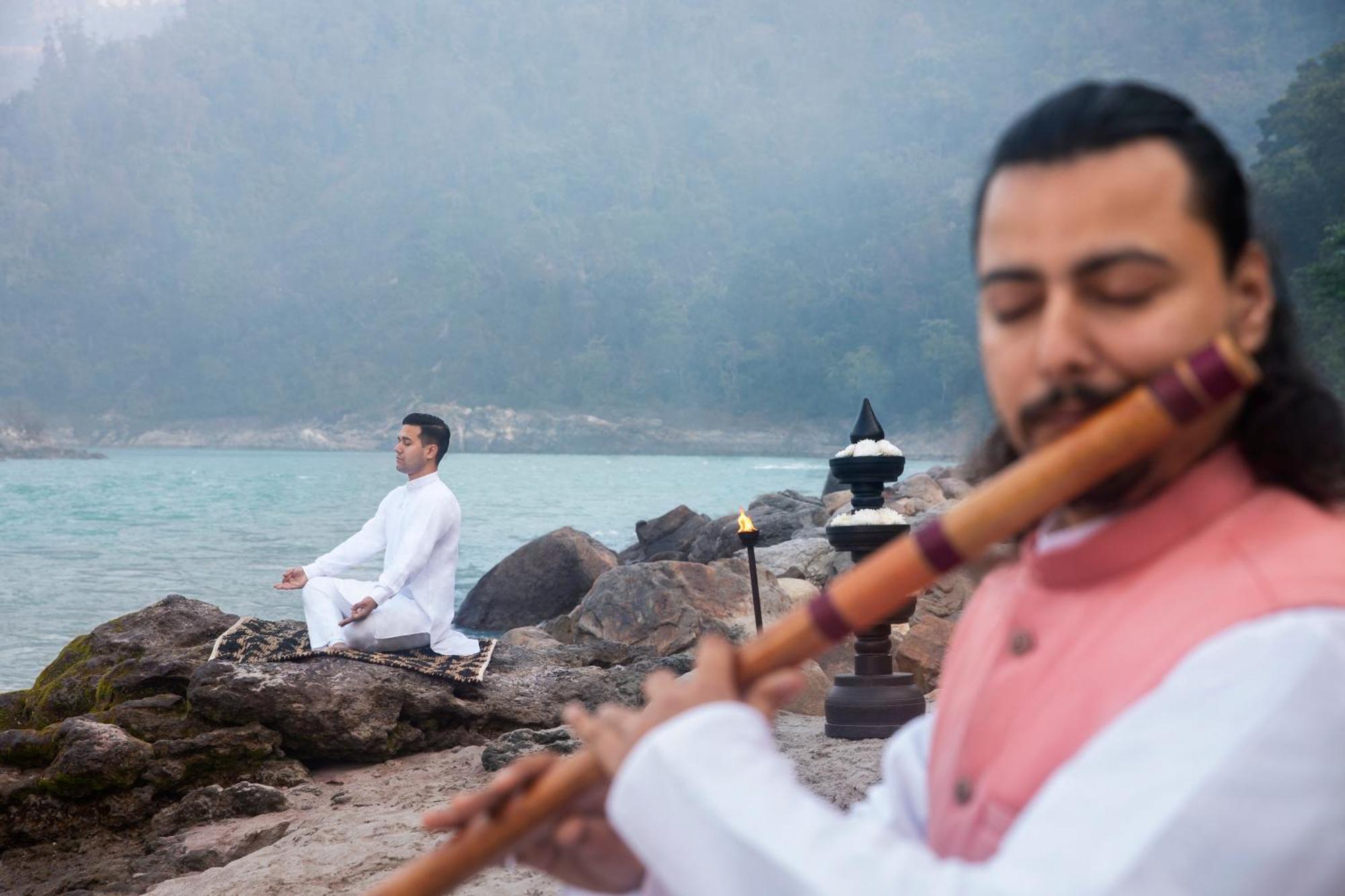 Anand Kashi By The Ganges Rishikesh - Ihcl Seleqtions Hotel Sirasu Buitenkant foto