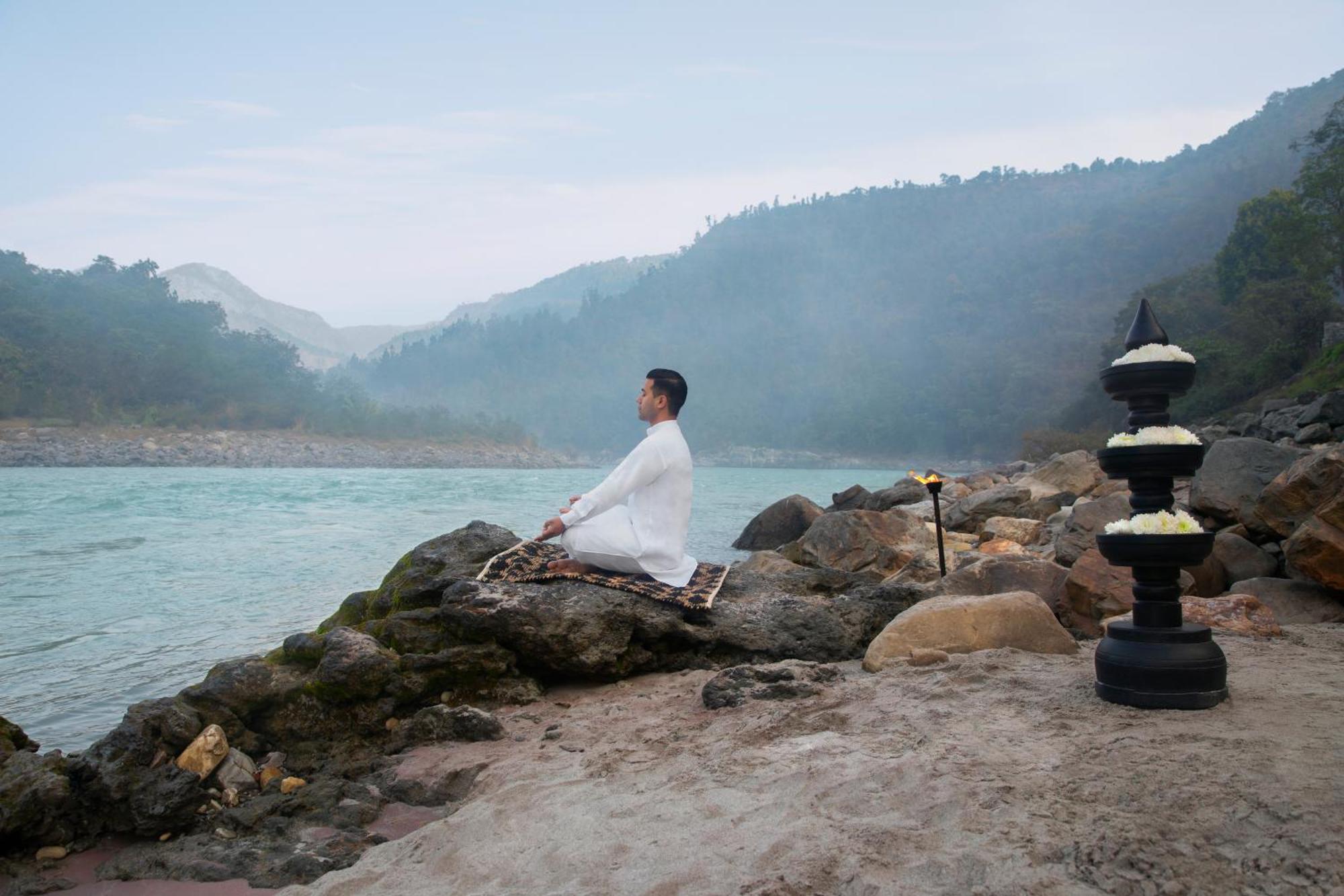 Anand Kashi By The Ganges Rishikesh - Ihcl Seleqtions Hotel Sirasu Buitenkant foto